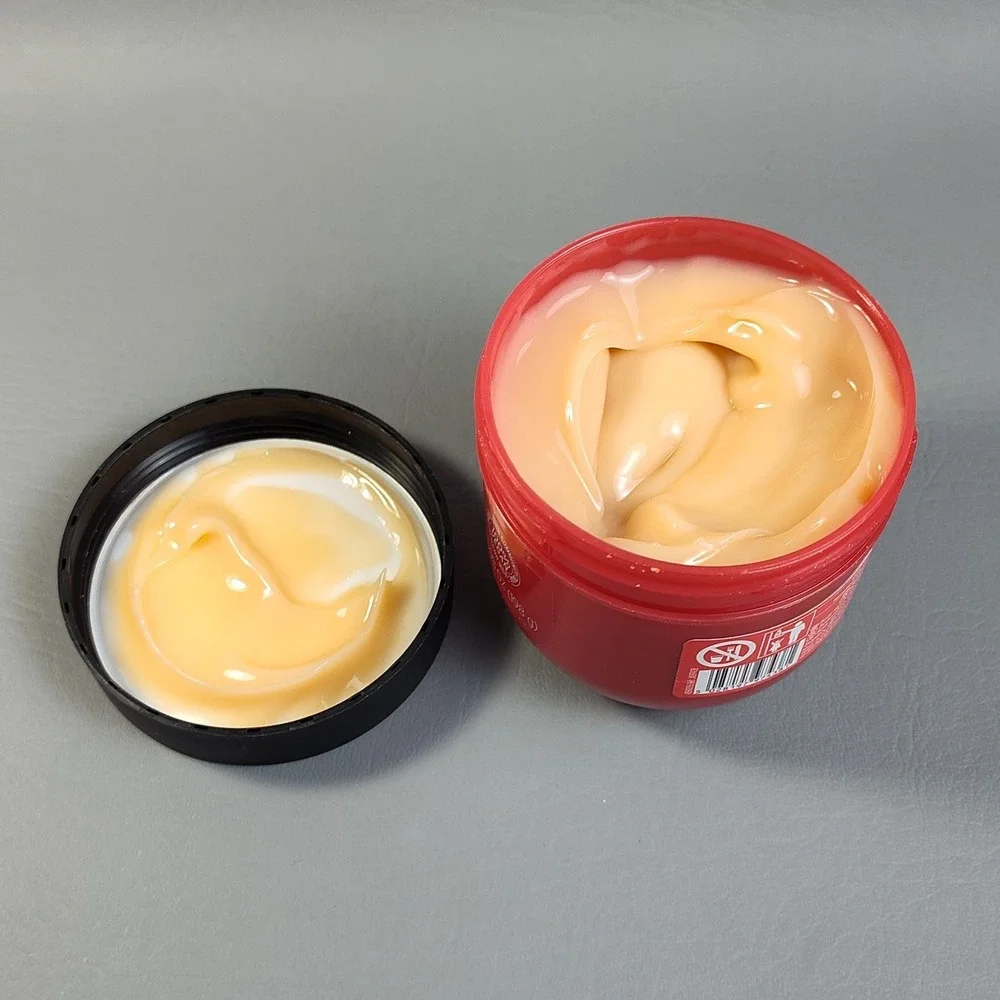 The Body Shop Strawberry Body Butter 6.75oz, Body Yogurt 6.98oz & Gel Lotion Lot